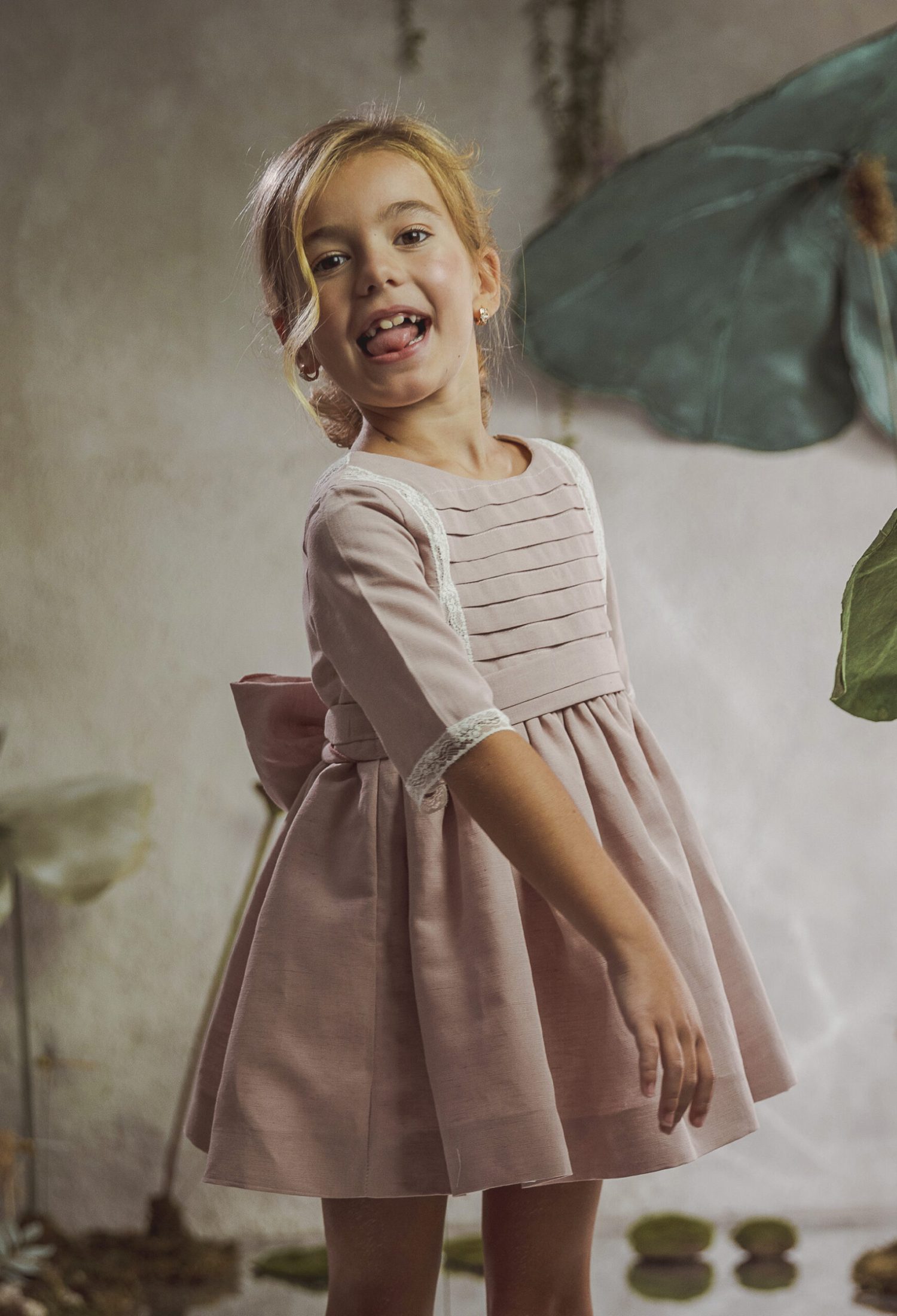 chic-and-chic-arras-nina-elaya-daisy-3