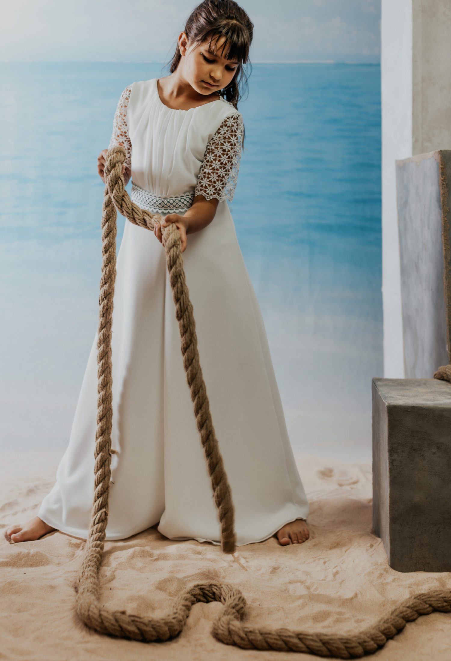 chic-and-chic-mono-comunion-niña-elaya-Clara