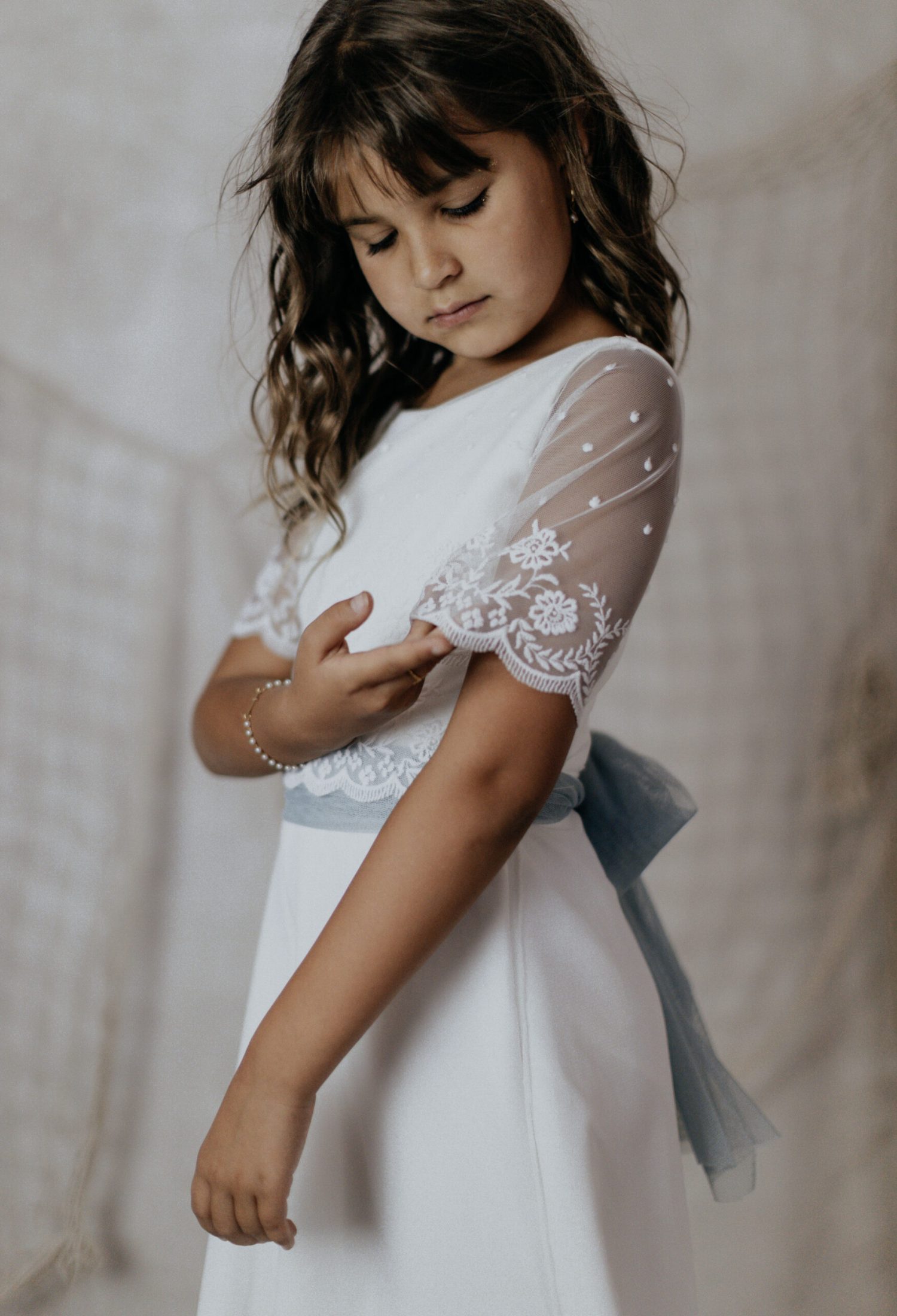 chic-and-chic-mono-comunion-niña-elaya-Salma-4