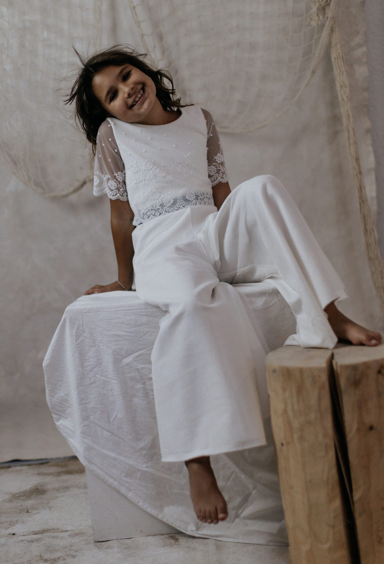 chic-and-chic-mono-comunion-niña-elaya-Salma