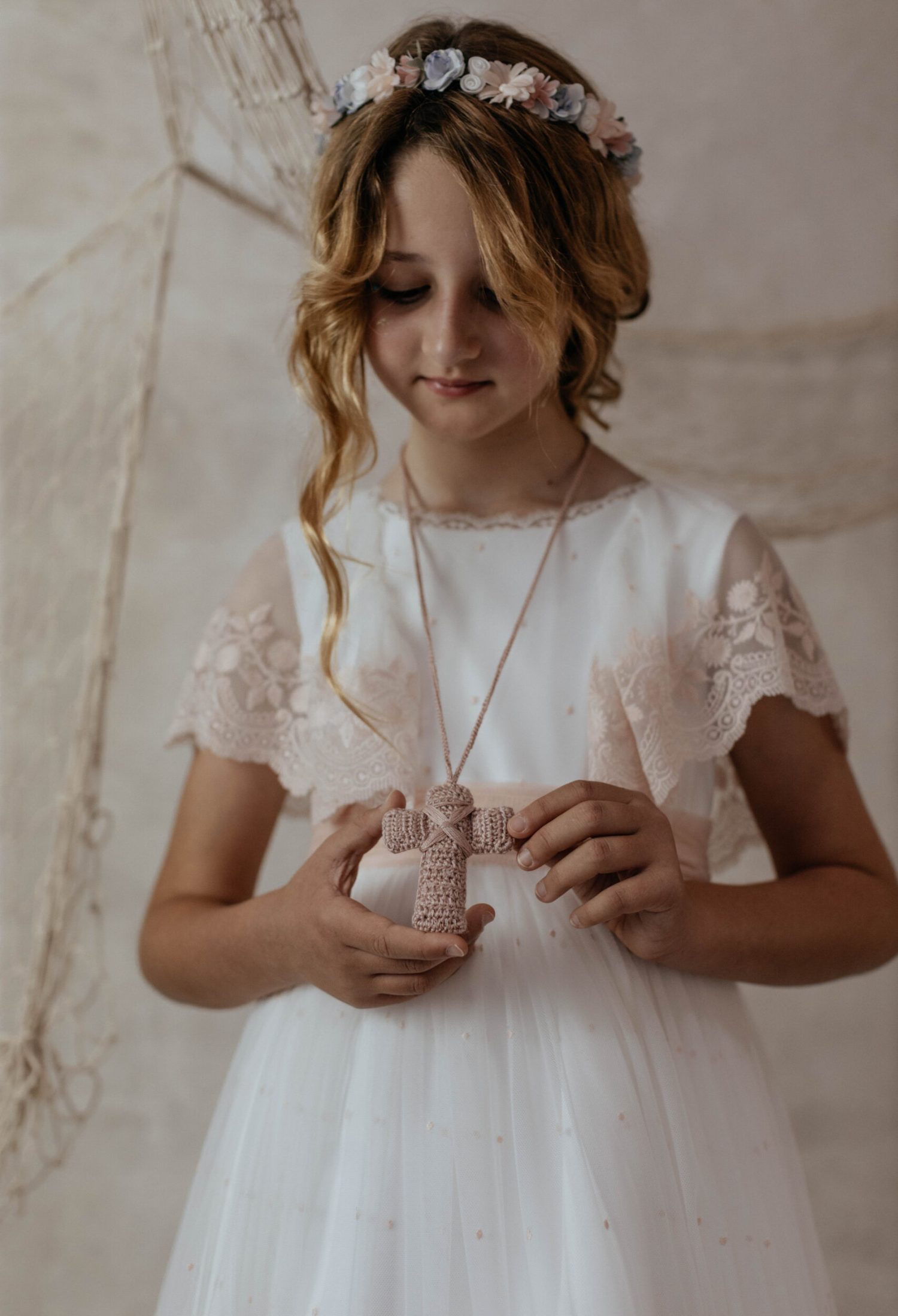 chic-and-chic-vestido-comunion-niña-elaya-Brenda-4