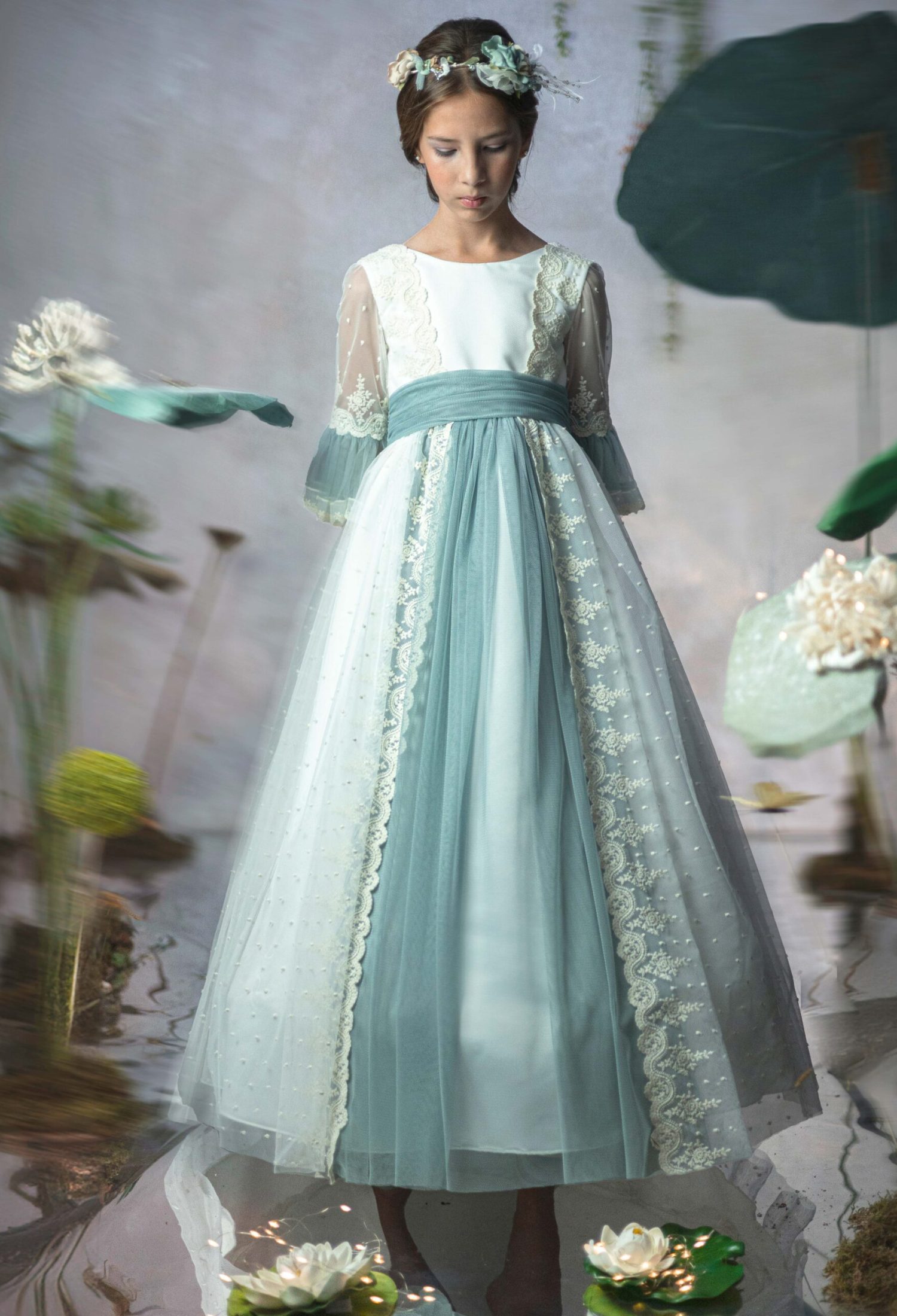 elaya-vestido-comunion-violeta-azucena-