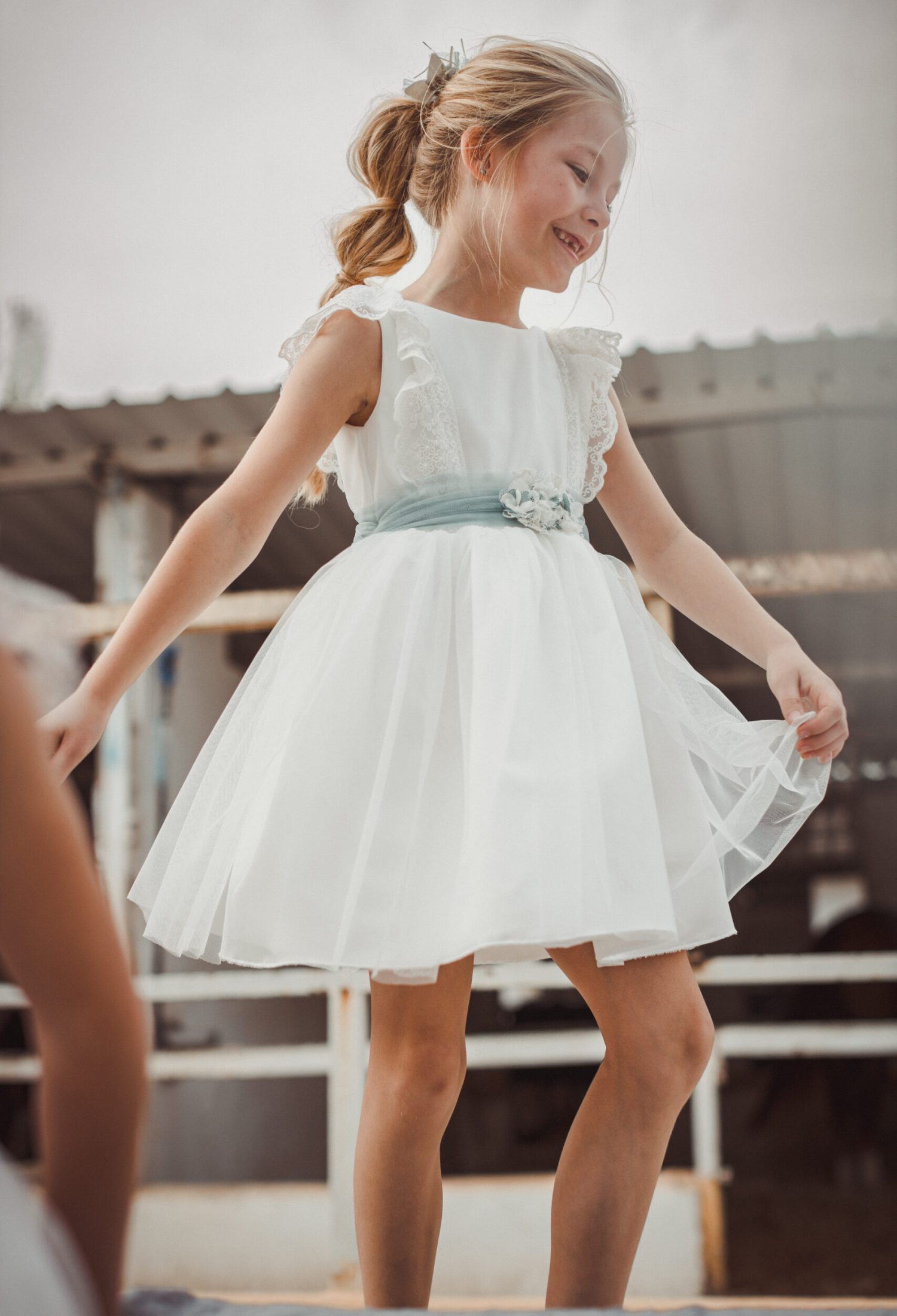 vestido azul y puntillas9