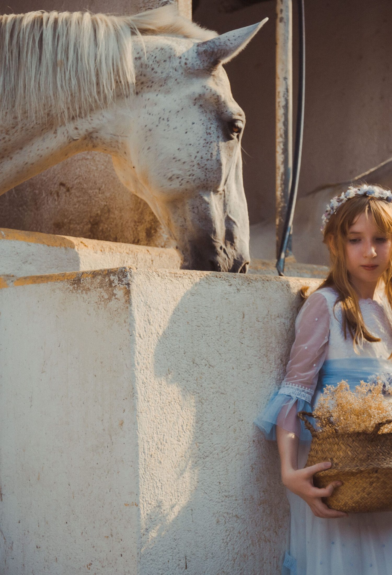 vestido azul y sombrerobajaRESO1